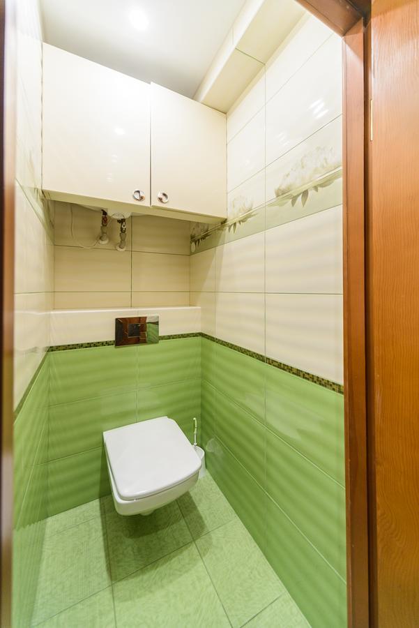 Apartment On Lesi Ukrainky Blvd Kiev Luaran gambar